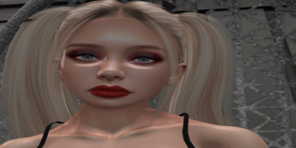 PinaEsra Resident's Profile Image